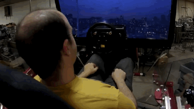 Hydraulic Rig Turns GTA V Into A Wild Theme Park Ride