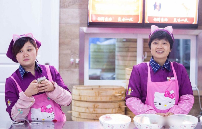 University Gets A Hello Kitty Themed Food Court