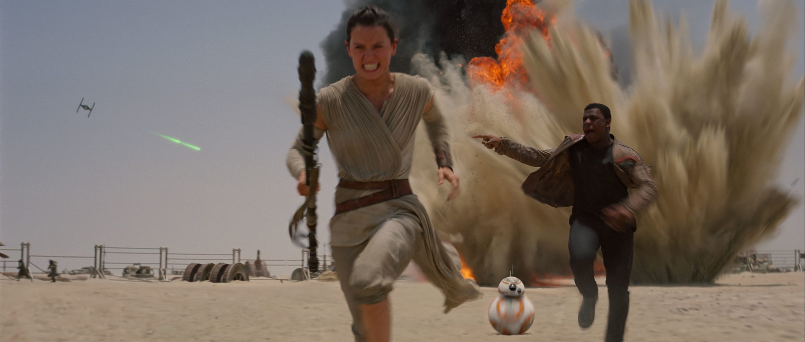 The Force Awakens Is A Very Good Star Wars Movie