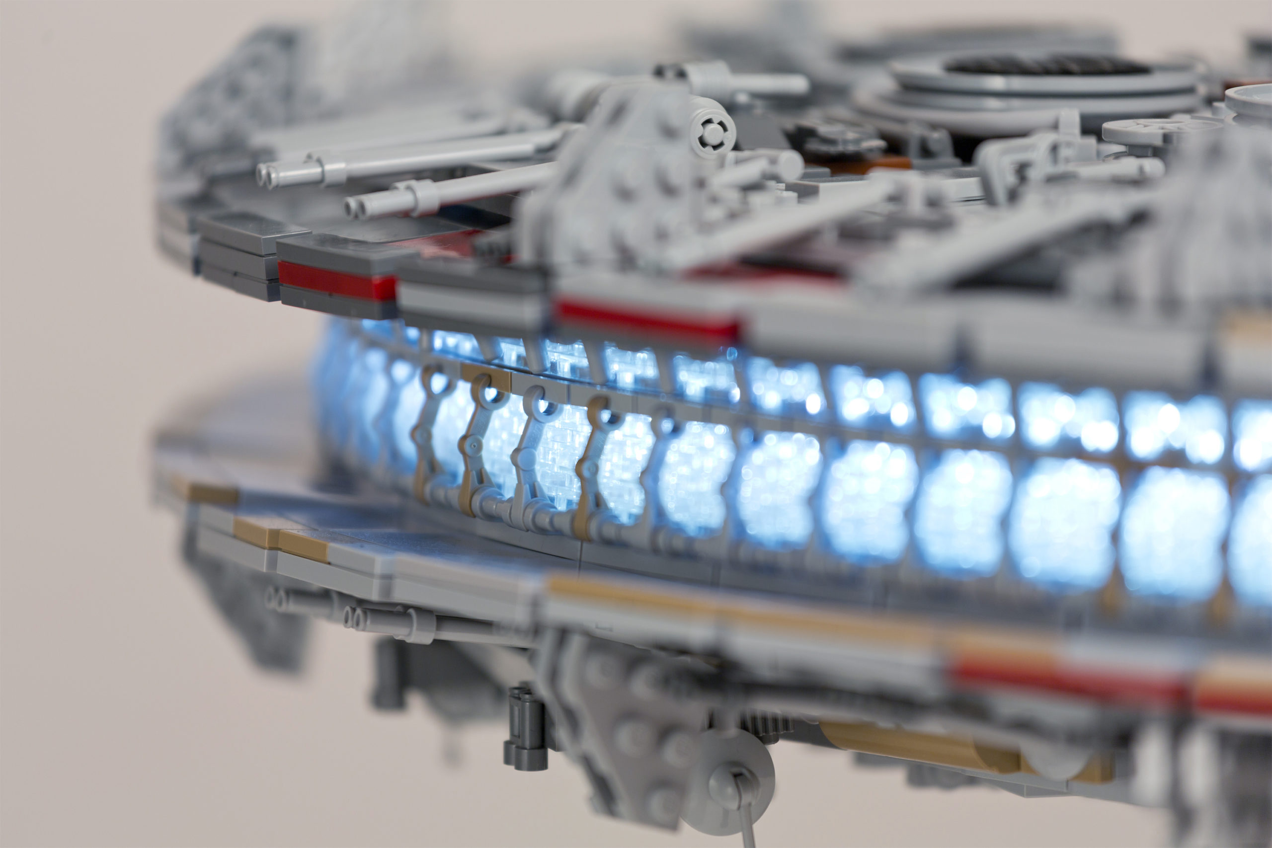 Star Wars Fan Spends A Year Building The Best LEGO Millennium Falcon Ever