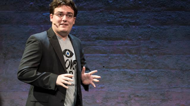 Palmer Luckey Does Not Screw Around With His Gaming PC