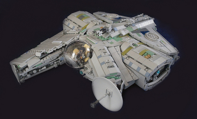 Redesigning Star Wars’ Coolest Vehicles (Using LEGO)