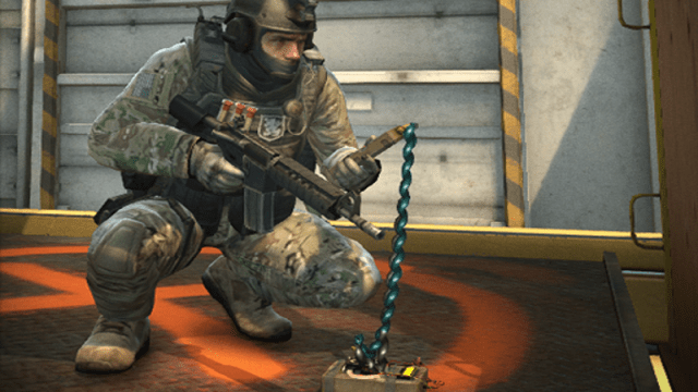 Stealthy Counter-Strike Player Pulls Off Extremely Unlikely Bomb Defusal