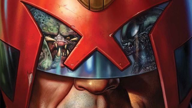 Judge Dredd Will Fight Aliens And Predators In A Crazy New Crossover Comic