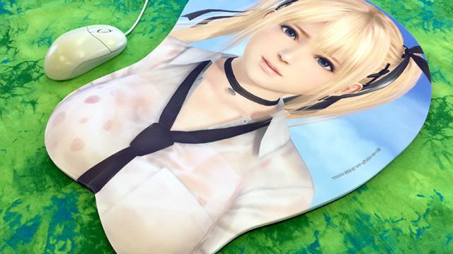 Dead Or Alive Getting Mouse Pads With ‘Life-Size’ Boobs