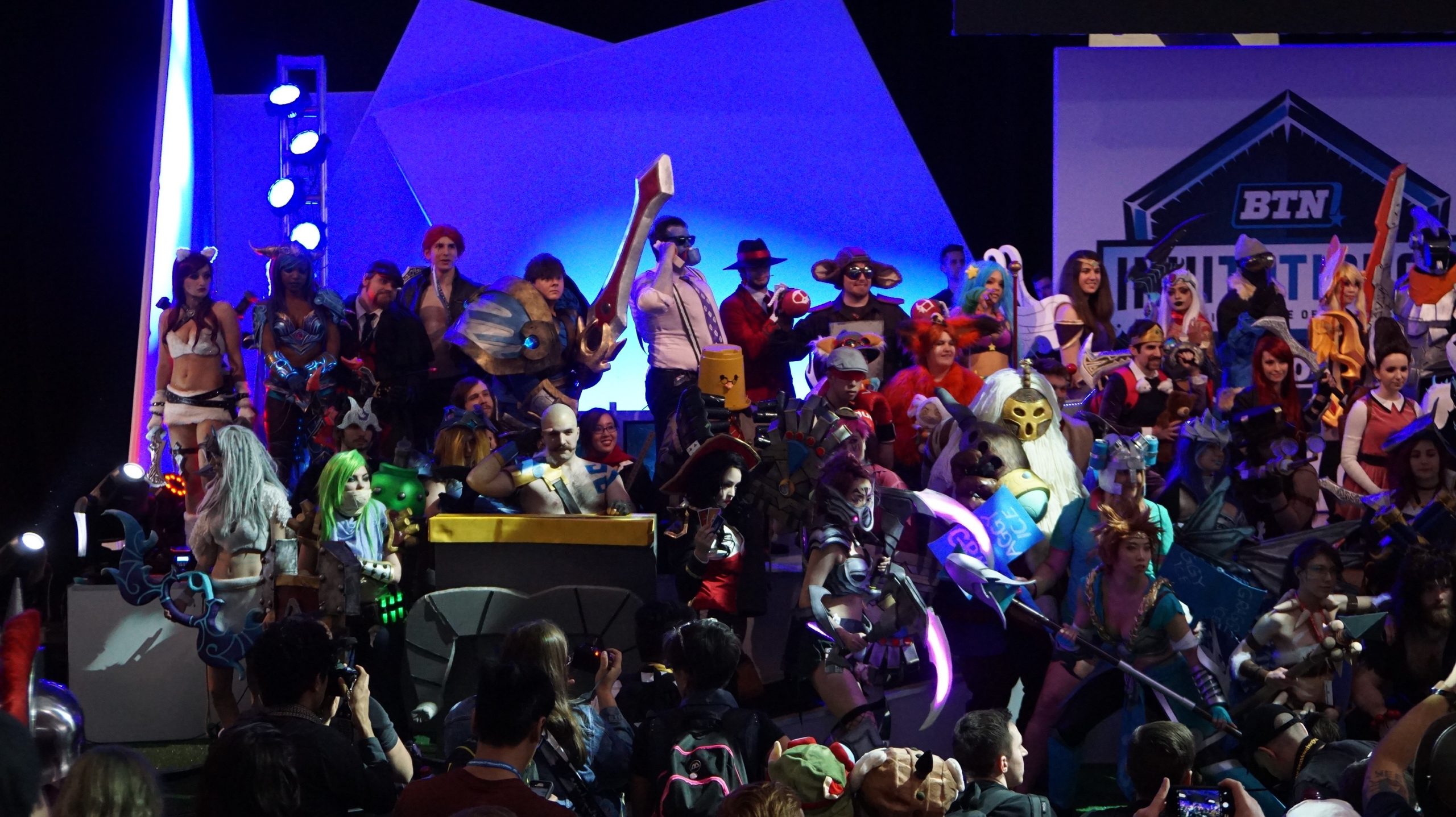 That’s A Lot Of League Of Legends Cosplay