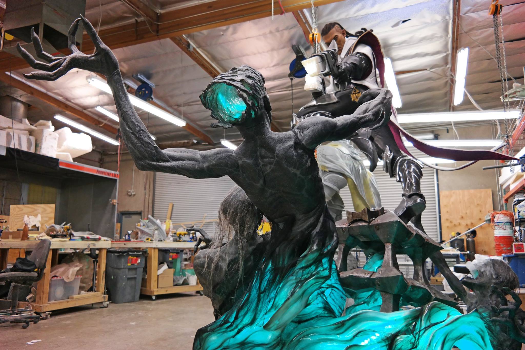 The Predator’s Designer Builds Killer League Of Legends Statue