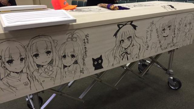 Deceased Writer’s Coffin Was Covered In Anime Girls