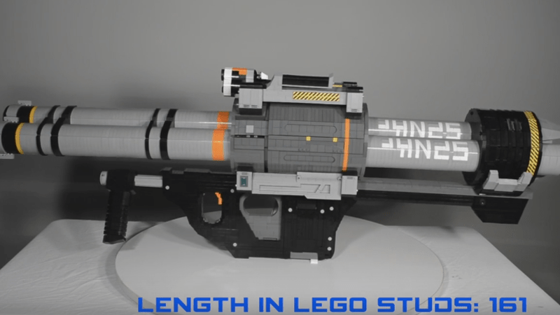 6000-Piece LEGO Replica Of Halo 5’s Rocket Launcher