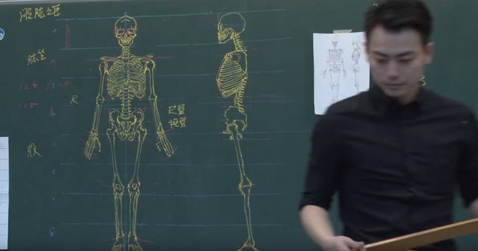 Teaching Human Anatomy With Chalkboard Art