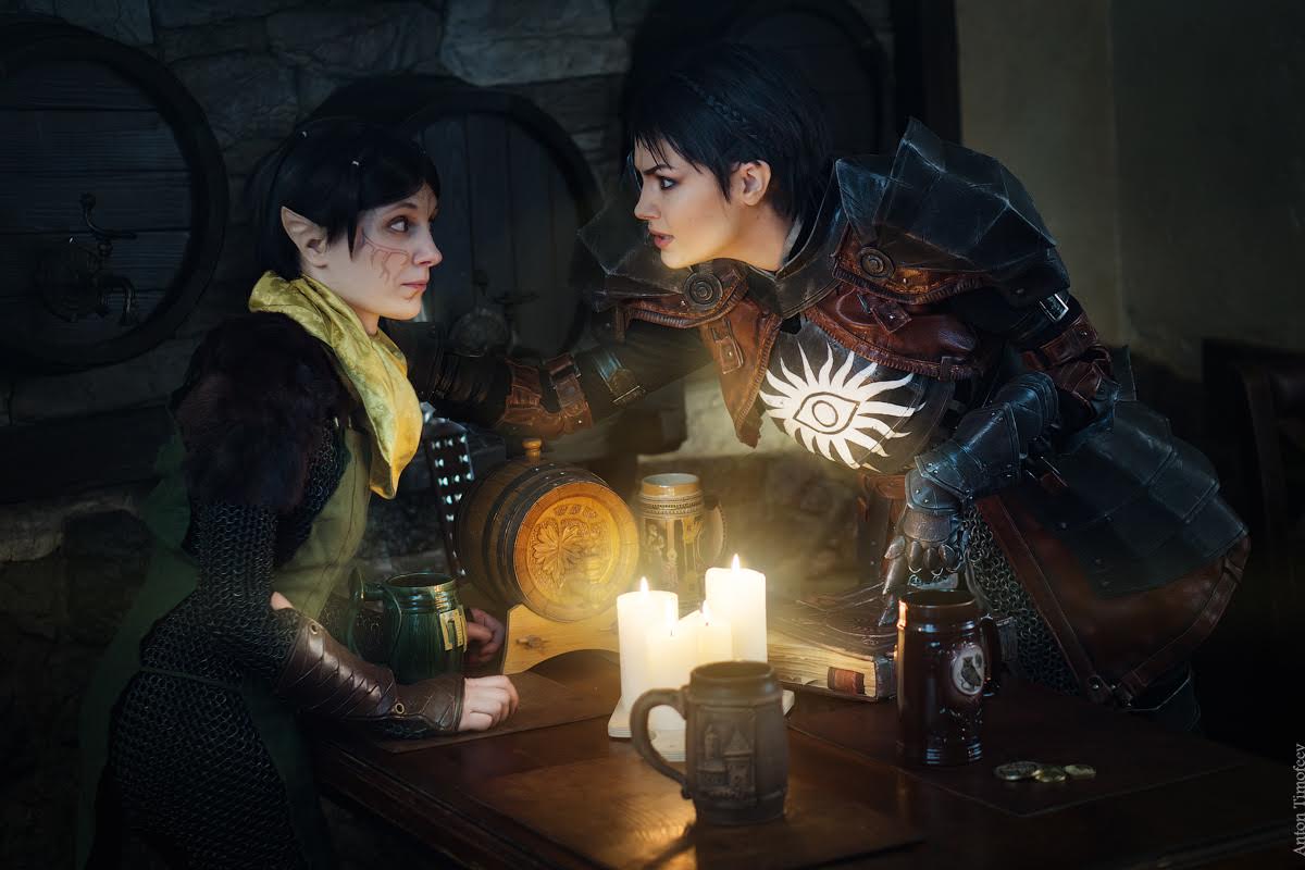 Dragon Age Cosplay Gets Hammered, Makes Out