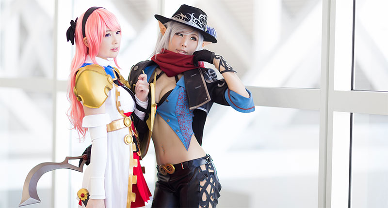 Spiral Cats Talk Cosplay & Take the Mysery Box Challenge - The