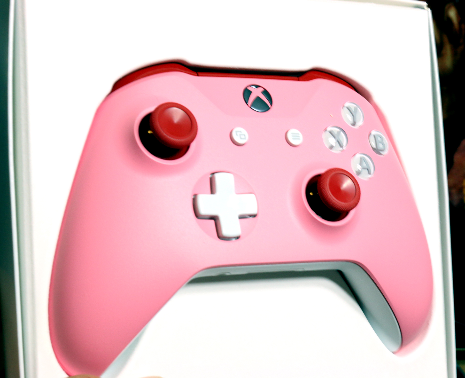 It’s Hard To Make The Official Xbox One Custom Controllers Look Bad