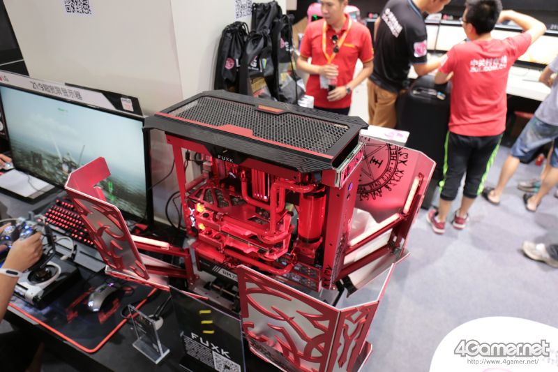 A Whole Bunch Of PC Case Mods From China