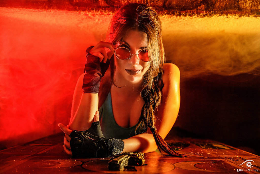 Cosplay For Fans Of Old Lara Croft