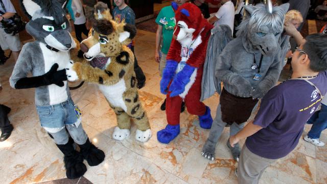 Thousands Are Poorly Explaining Their Furry Personae On Twitter