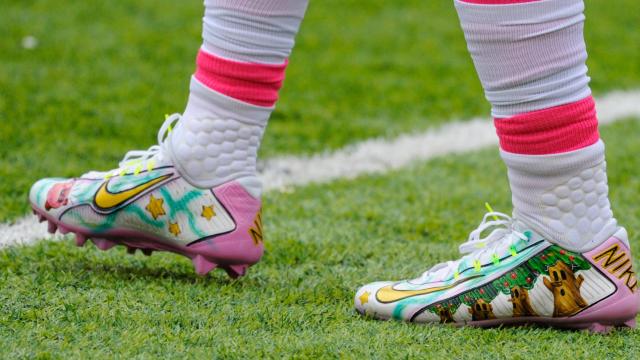 Odell Beckham Jr. Rocks Kirby Cleats In NFL Game