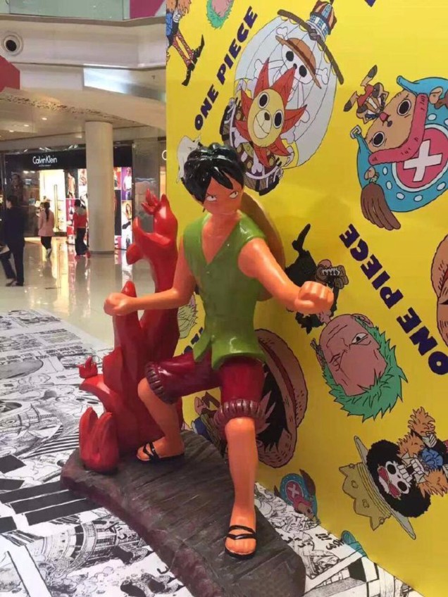 One Piece, Naruto, And Attack On Titan Turned Into Crappy Statues 