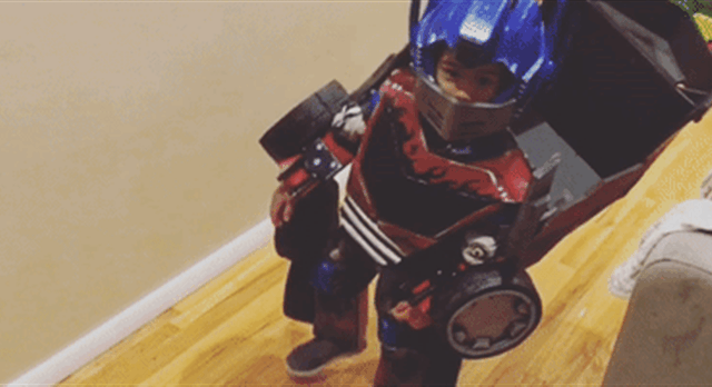 Kid’s Transformers Costume Can Transform