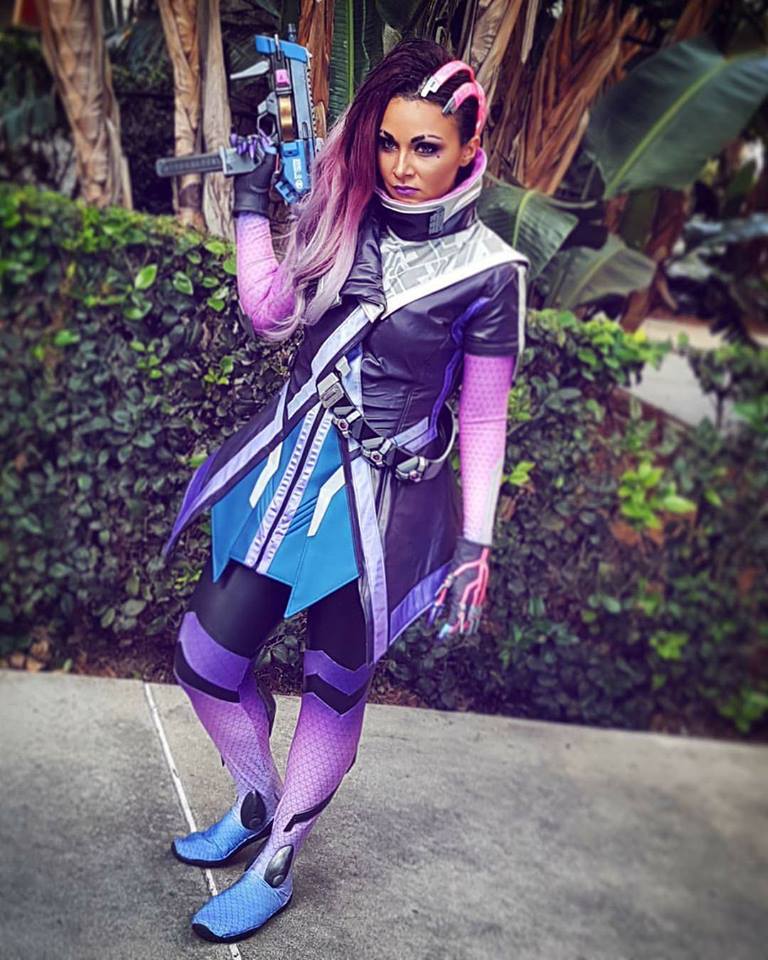 Blizzard Had Official Sombra Cosplay Made For Her Reveal