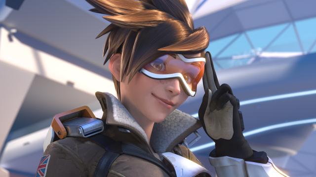 Our Thoughts On Overwatch’s Tracer Being Gay