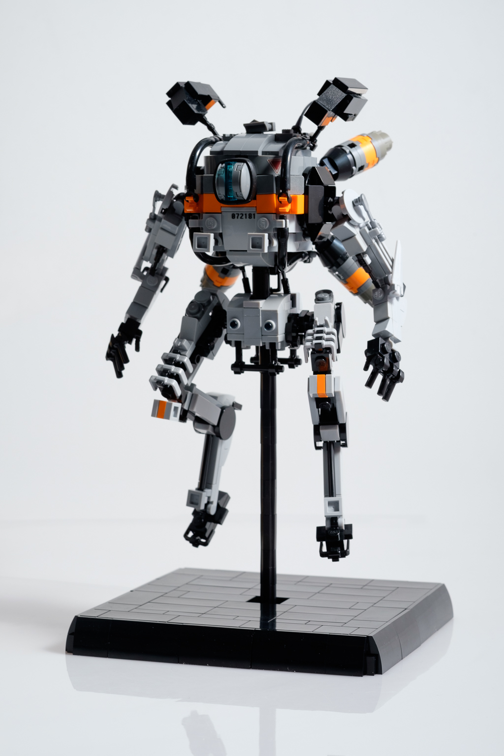 Custom Titanfall LEGO Is Great