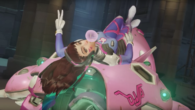 An Overwatch Glitch Is Ejecting D.Va Into Space