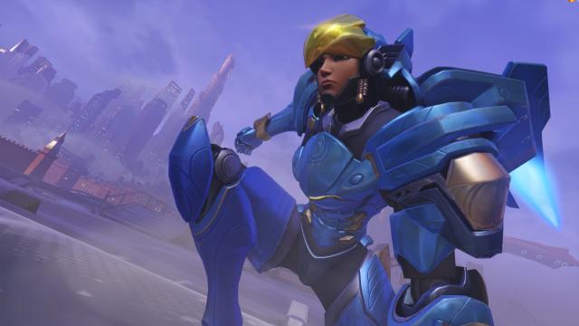One-Armed Overwatch Player Is A Hell Of A Pharah Main