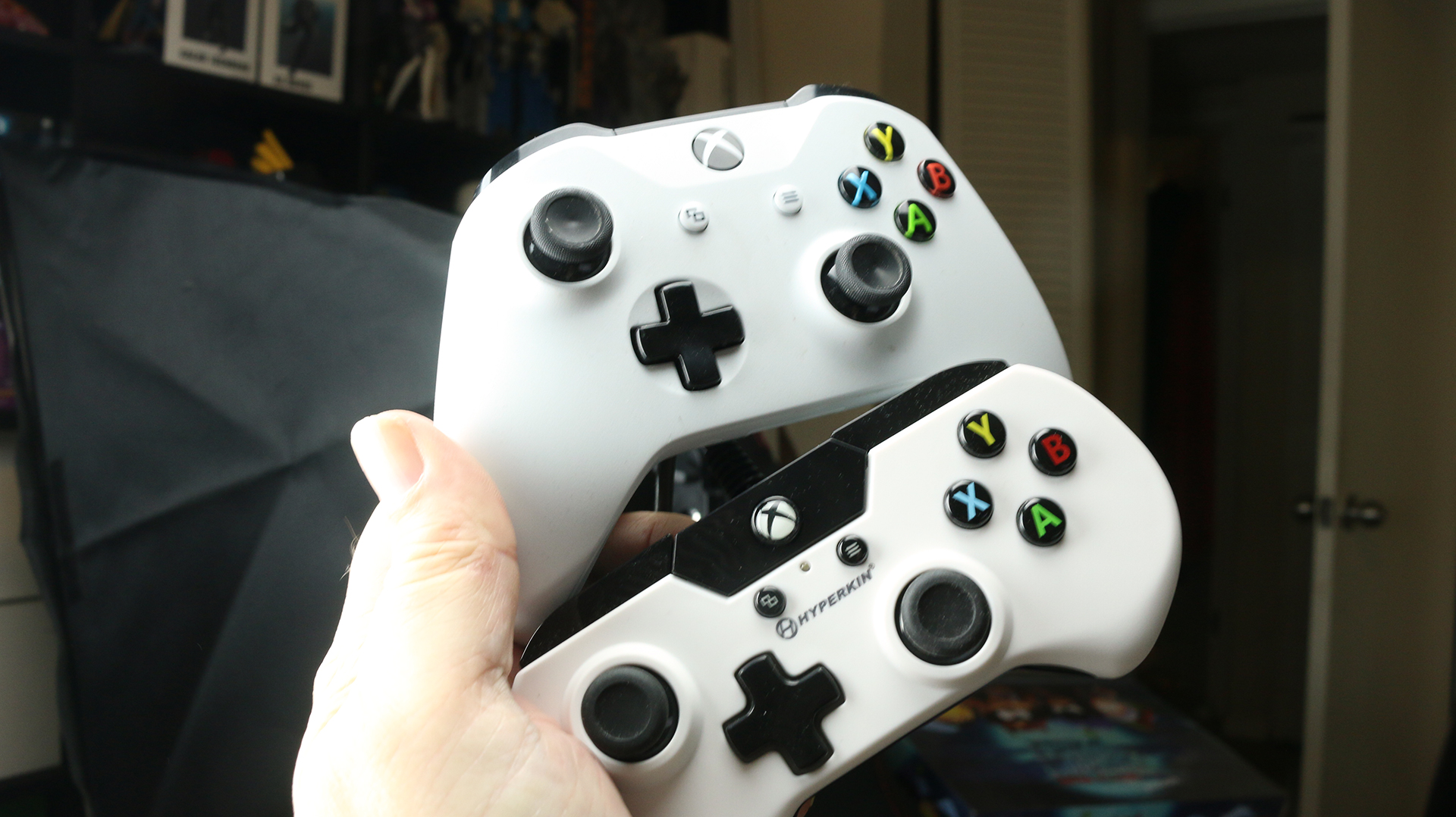 Look At This Skinny Xbox One Controller