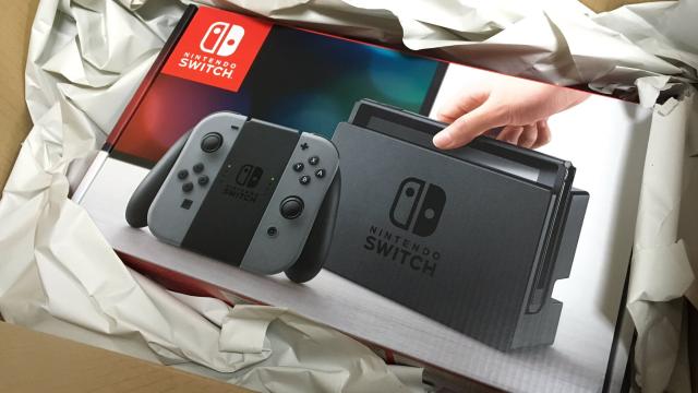 Lucky Japanese Nintendo Fans Accidentally Got The Switch Early