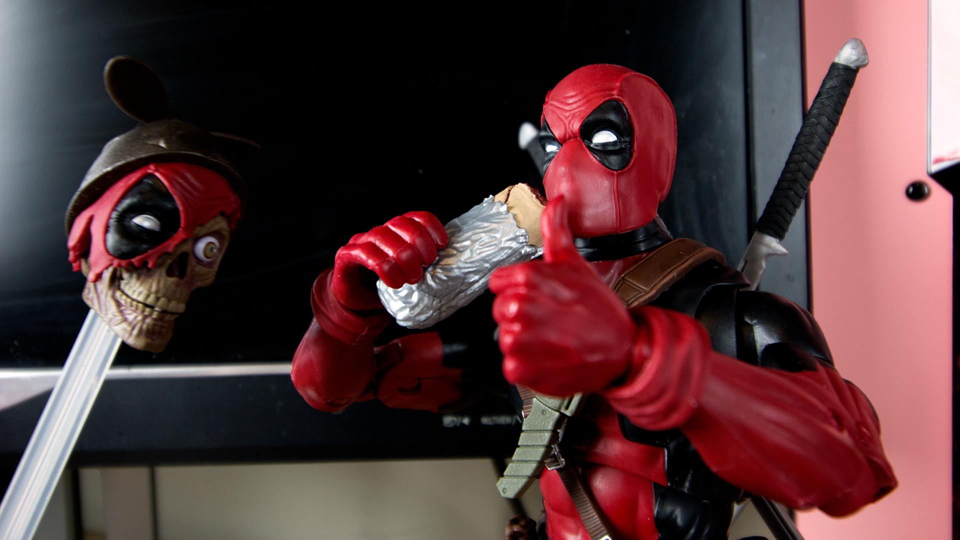 Deadpool Shows Off What Hasbro Can Do With 12 Inches