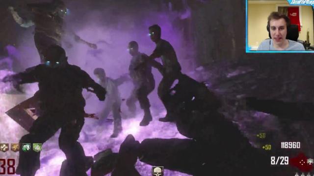 Black Ops 2 Player Kills 10,000 Zombies While Sitting In A Corner
