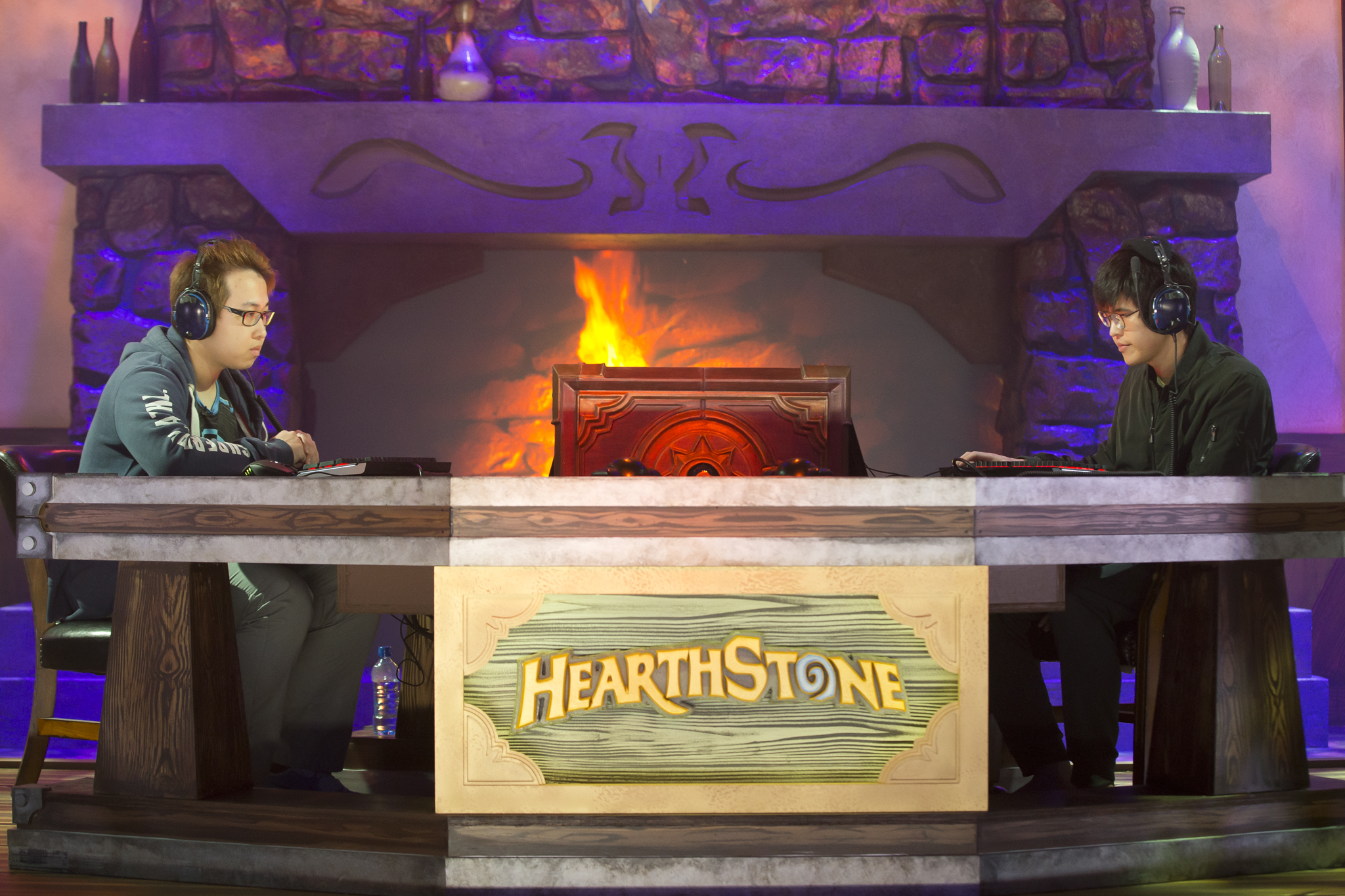 Hearthstone Playoffs Will Be Held In Sports Bars, Which Presents Some Problems