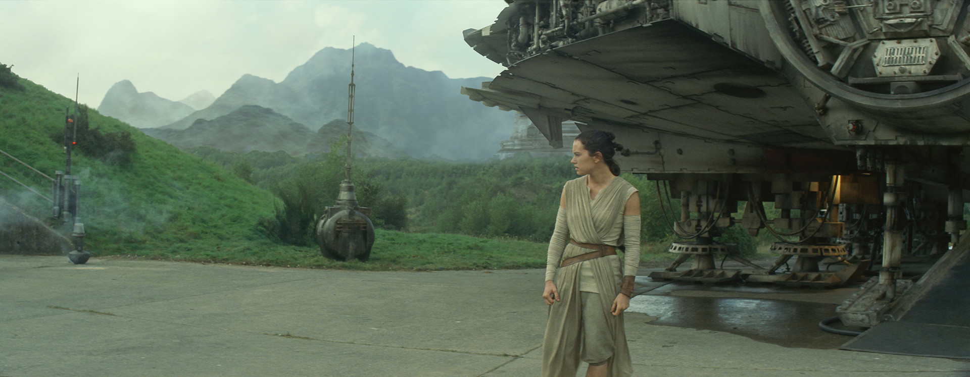 Fine Art: Take A Closer Look At The Backgrounds In Star Wars