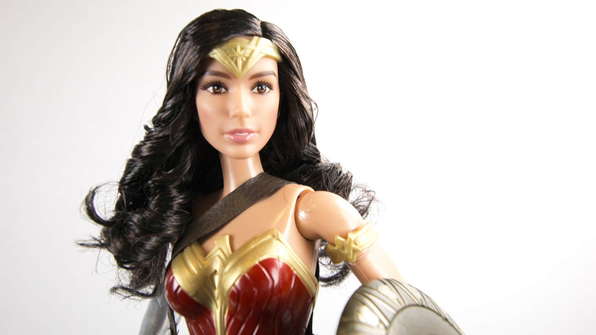 Wonder Woman Makes Barbie Look Good
