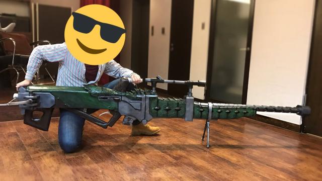 Real-Life Monster Hunter Gun Replica Is Very Long