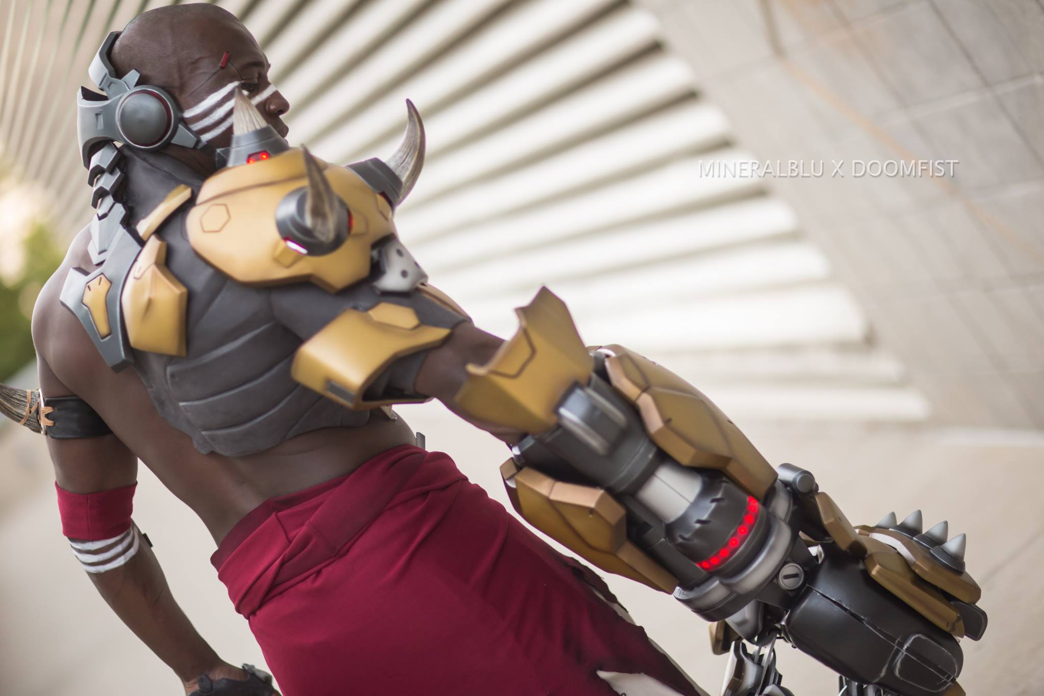 Blizzard’s Official Doomfist Cosplay Is Incredible