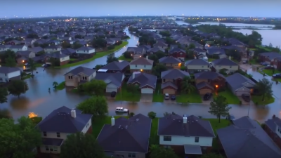 YouTubers Are Broadcasting Their Perspective Of Hurricane Harvey