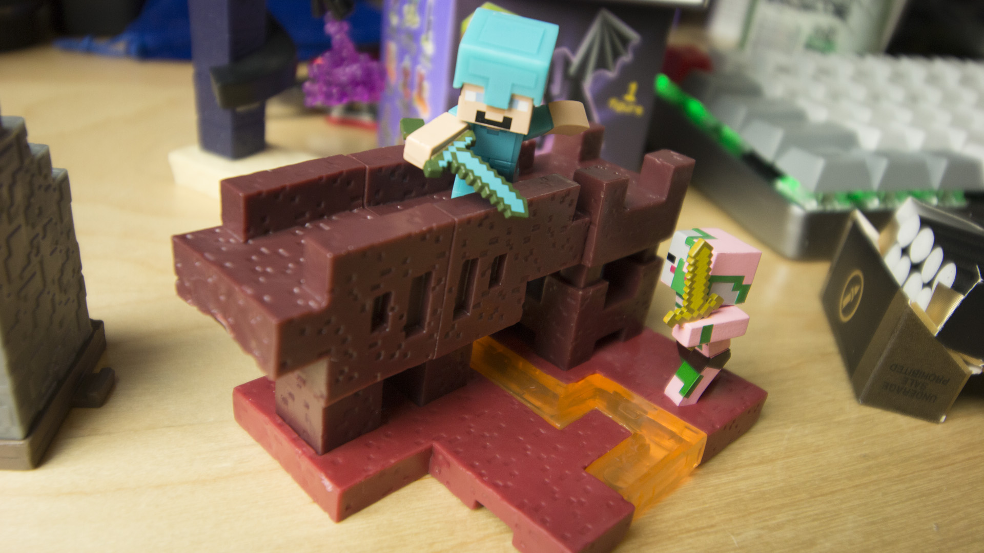 Mini Minecraft Building Sets Are Just Darling