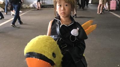 The Littlest Cloud Strife Cosplayer Needs A Small Chocobo