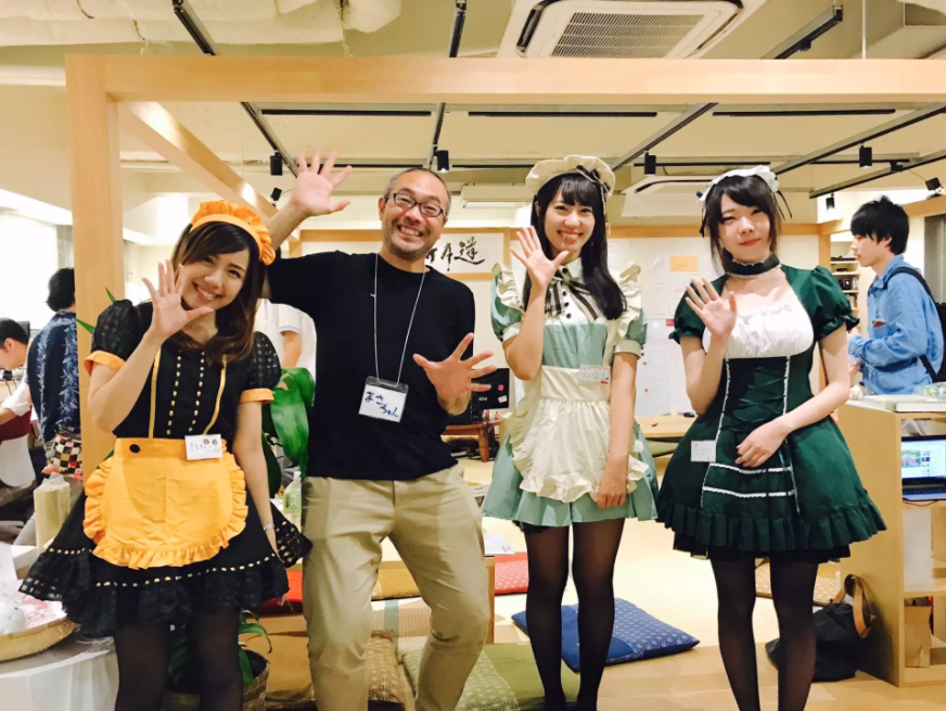 Learn Game Programming With A Japanese Maid