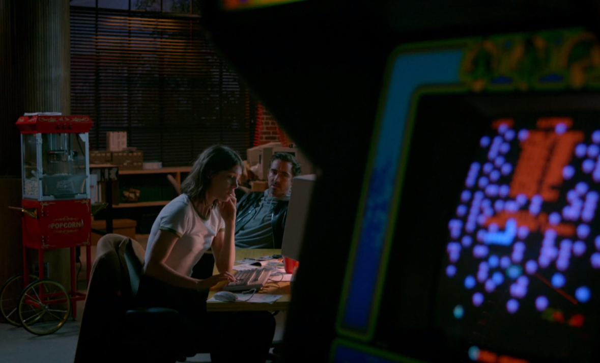 The Arcade Cabinet Bridging Four Seasons Of Halt And Catch Fire