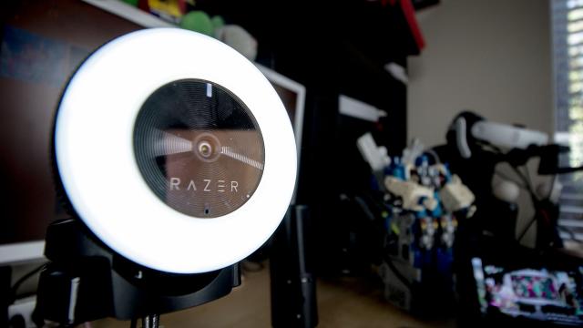 Razer’s Brilliant New Webcam Has A Built-In Ring Light