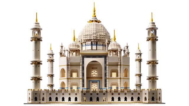 LEGO Brings Back One Of Its Biggest Sets Ever