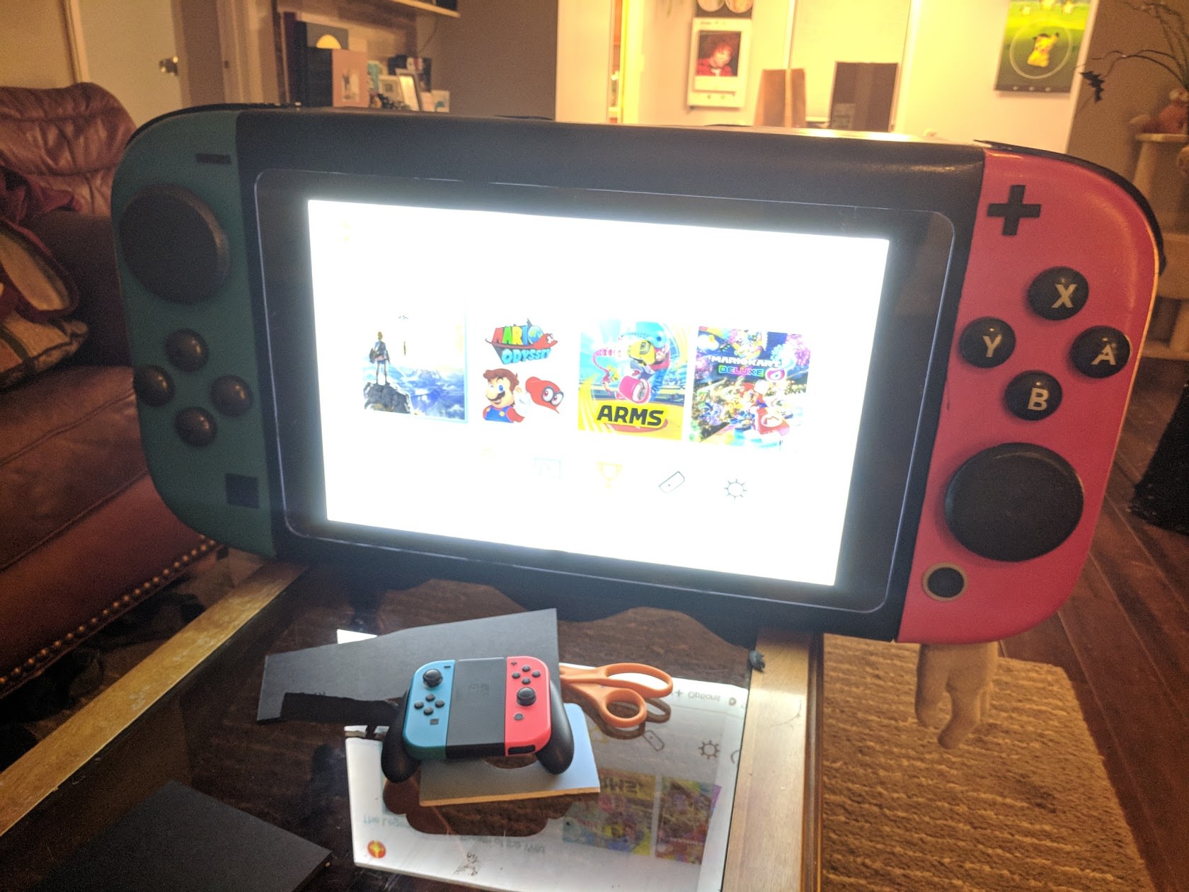 Guy Dressed As A Nintendo Switch For Halloween
