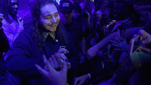 Post Malone Gets Baked, Streams Call Of Duty On Twitch