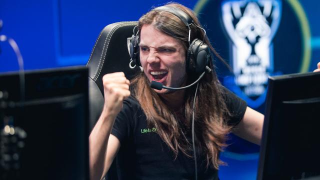 Russian Player Retires After Riot Suspends Him For Saying League Teams Don’t Make Money There