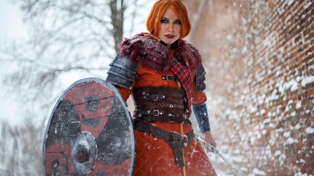 Witcher 3 Cosplay Is Burning Through The Snow