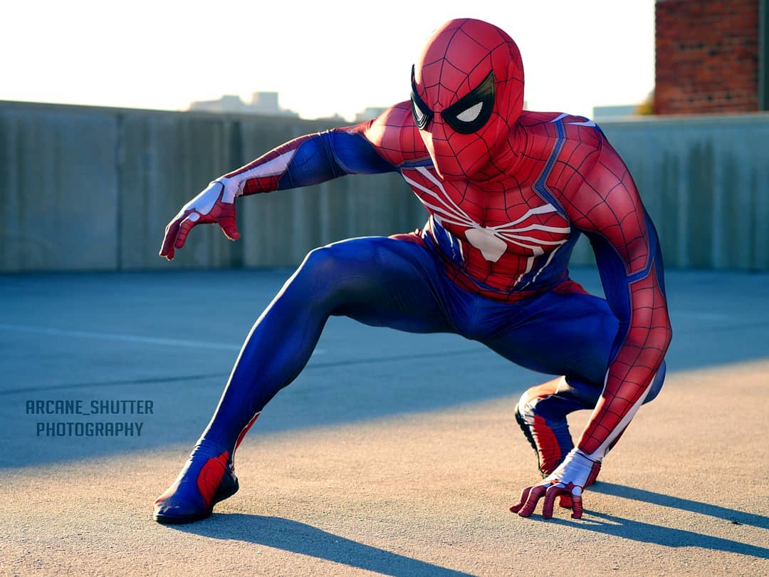 Cosplayer Does Whatever A Spider Can