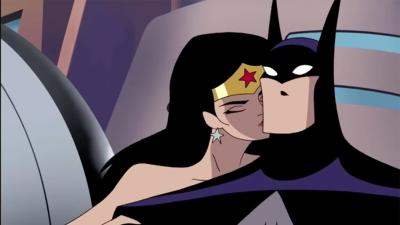 Wonder Woman And Batman Is The Relationship Gotham Needs
